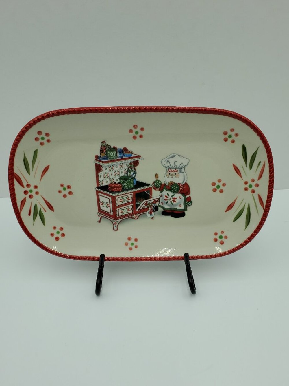 Temp-tations Old World Holiday Christmas Santa Small Oval Platter Appetizer Tray